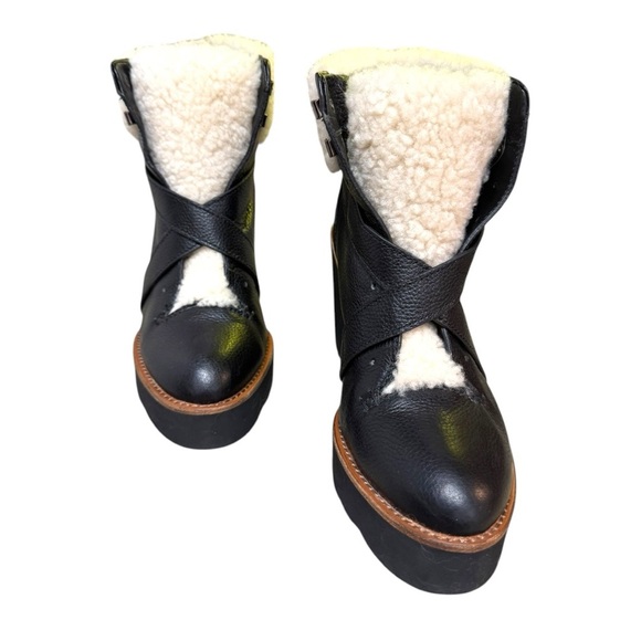 Coach Kenna Shearling Wedge Booties – Size 8 – Excellent Condition - Picture 3 of 9